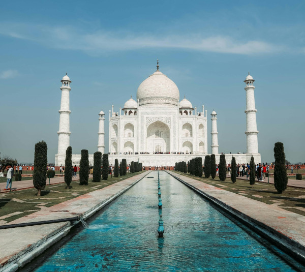 pexels-maahidphotos-3881104